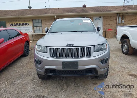 2015 Jeep Grand Cherokee Laredo z USA, uszkodzony, nr VIN 1C4RJFAG9FC164633